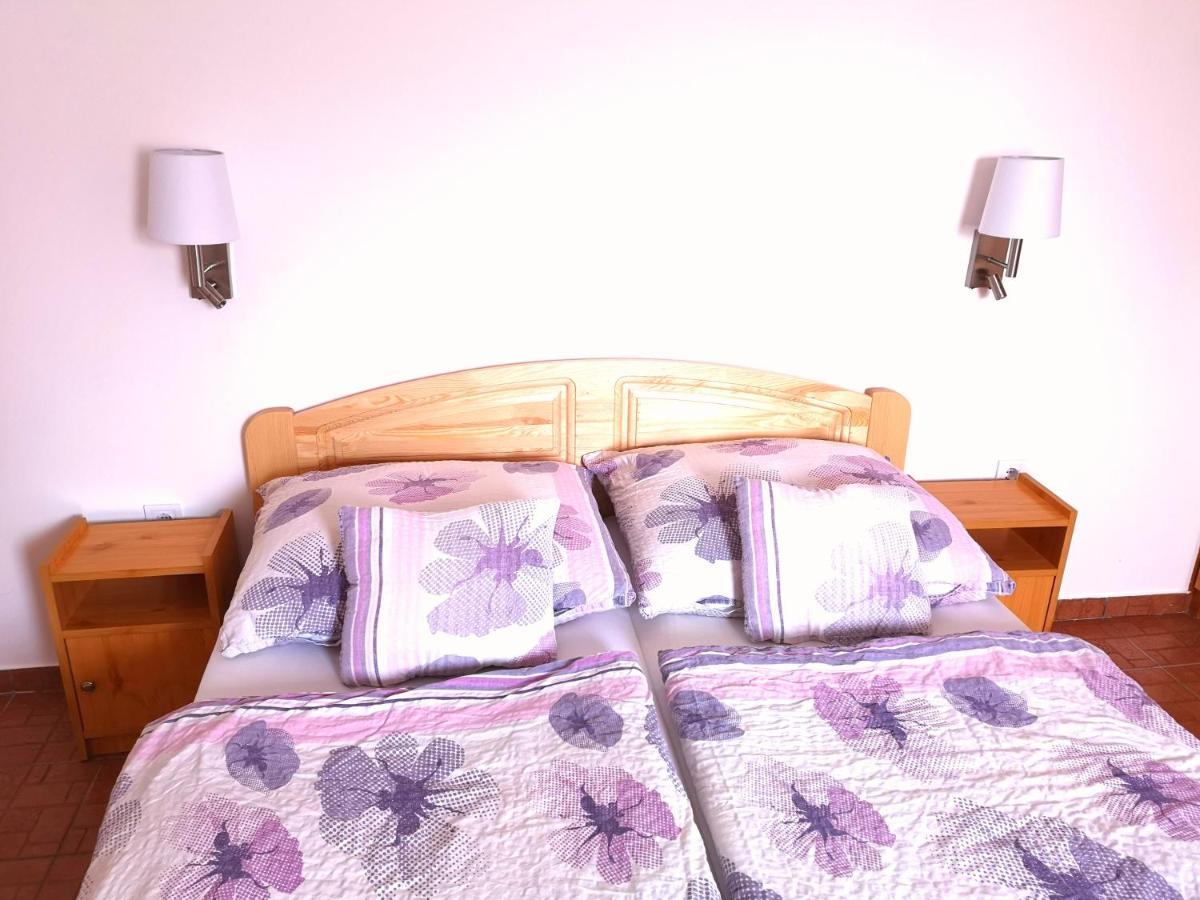 Kaszas Garden Apartment *