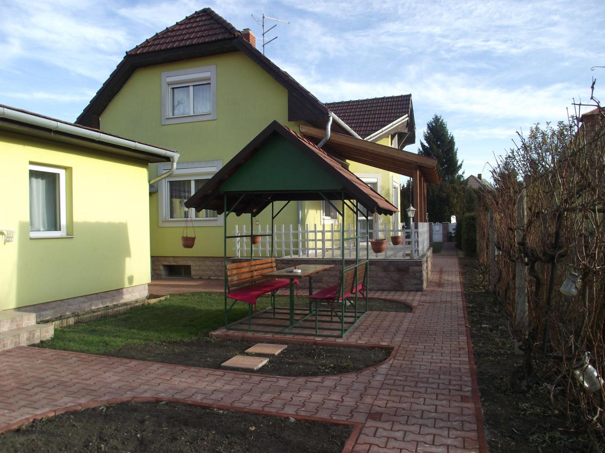 Kaszas Garden