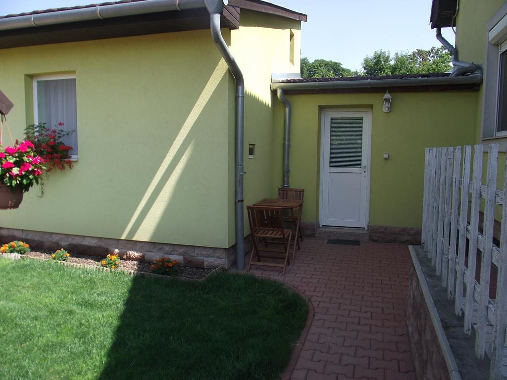 Kaszas Garden Apartment *